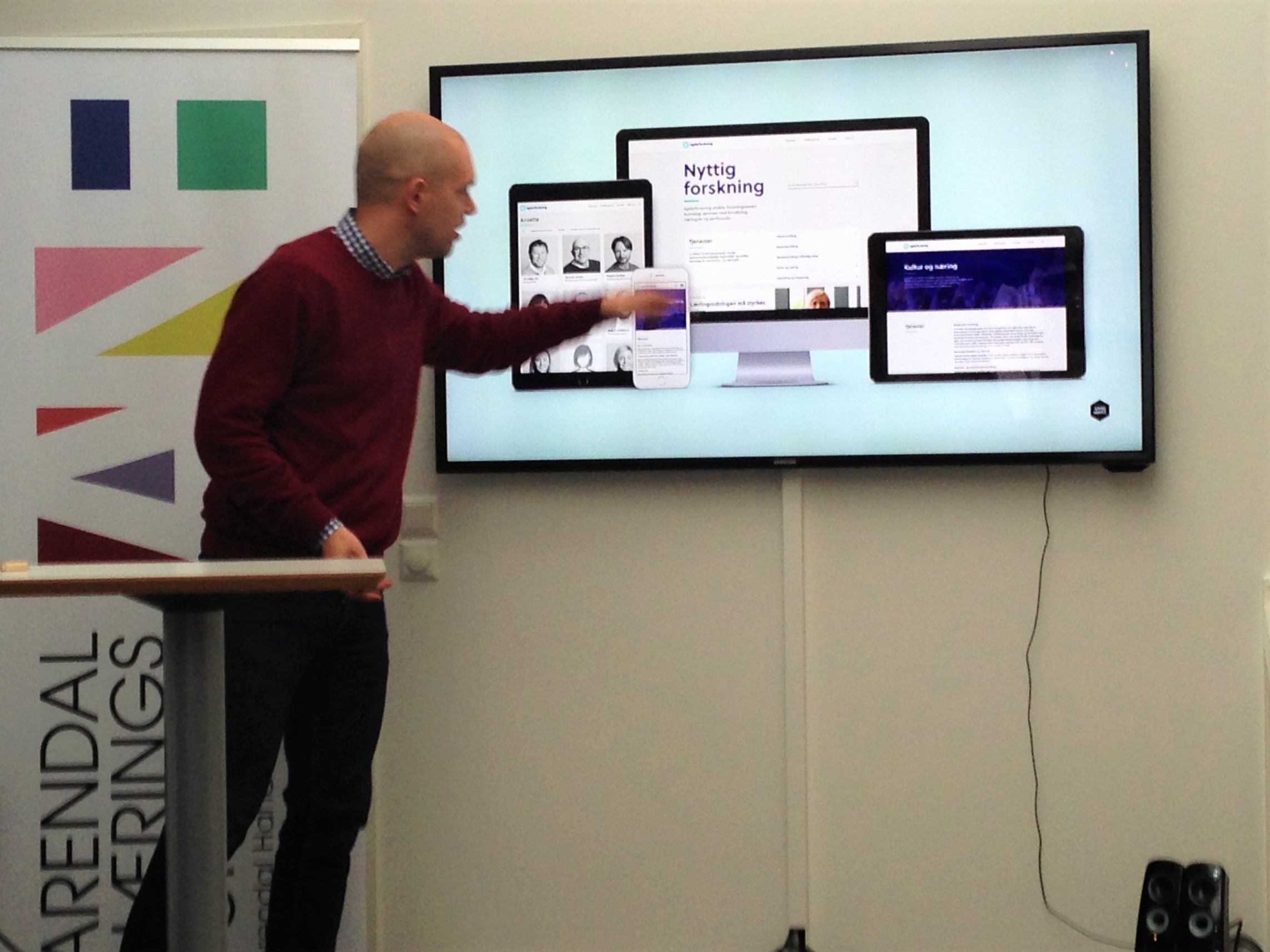 Alexander fra Innoventi forklarte på en god måte hvordan de sammen med kunden arbeider frem en hjemmeside.